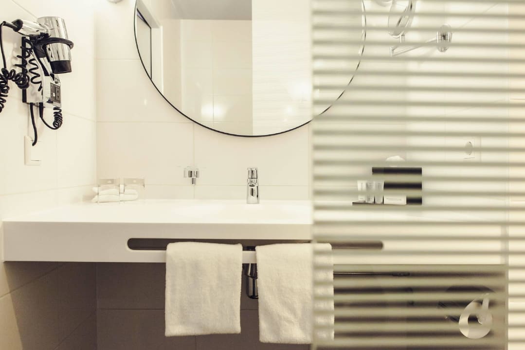 Bathroom Hotel Carlton Square Haarlem