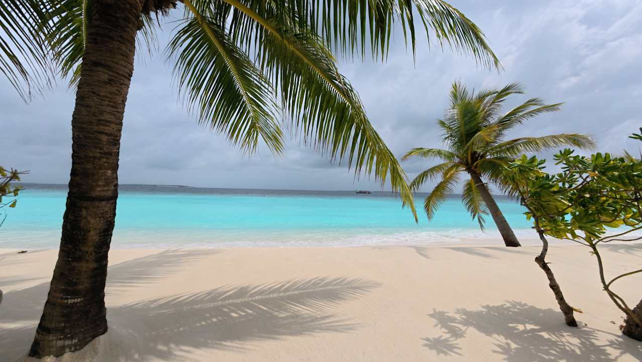 Strand Adaaran Select Meedhupparu Island Resort - Premium All Inclusive