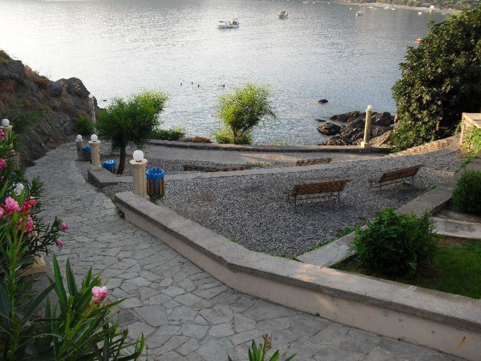 Zugang zur Hotelbucht Lindos Royal Resort