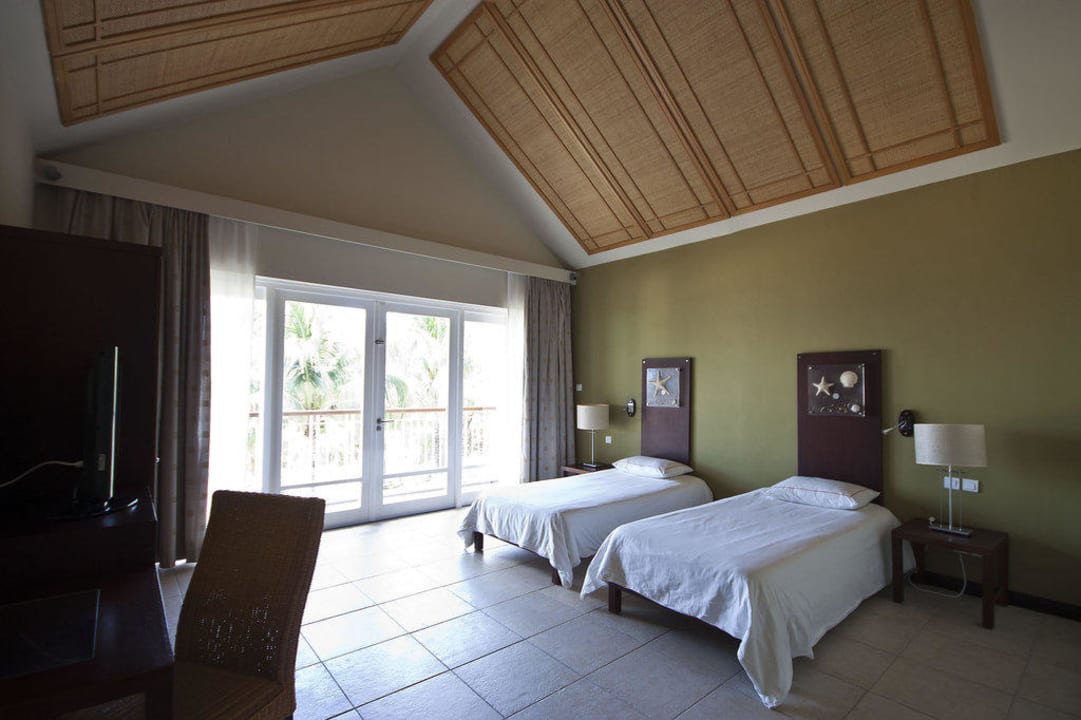 2. Zimmer/ Kinderzimmer  Victoria Beachcomber Resort & Spa