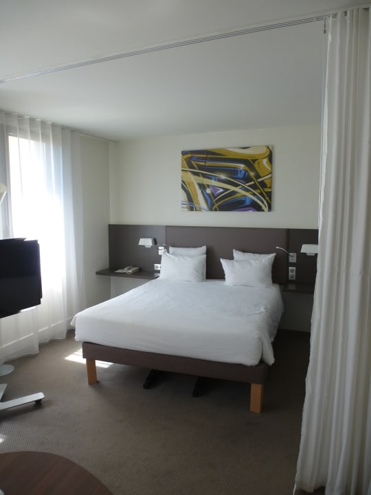 Zimmer Suite Novotel Paris Saint Denis Stade