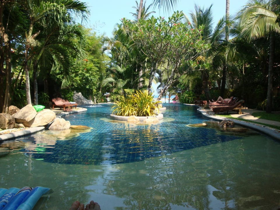 Der Pool von der Hotelseite aus Muang Samui Spa Resort