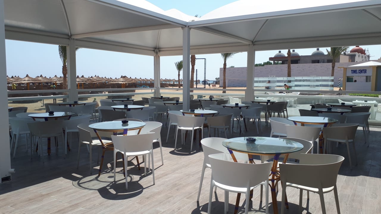 Strand Titanic Beach Spa & Aqua Park
