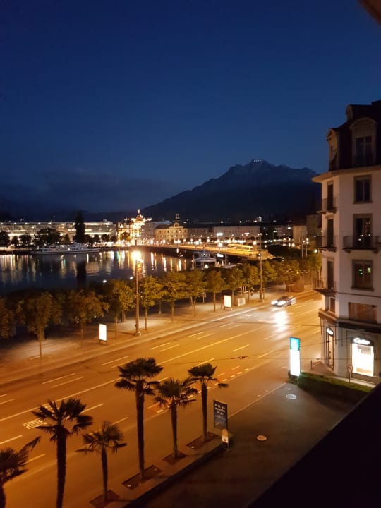 Ausblick Hotel Schweizerhof Luzern