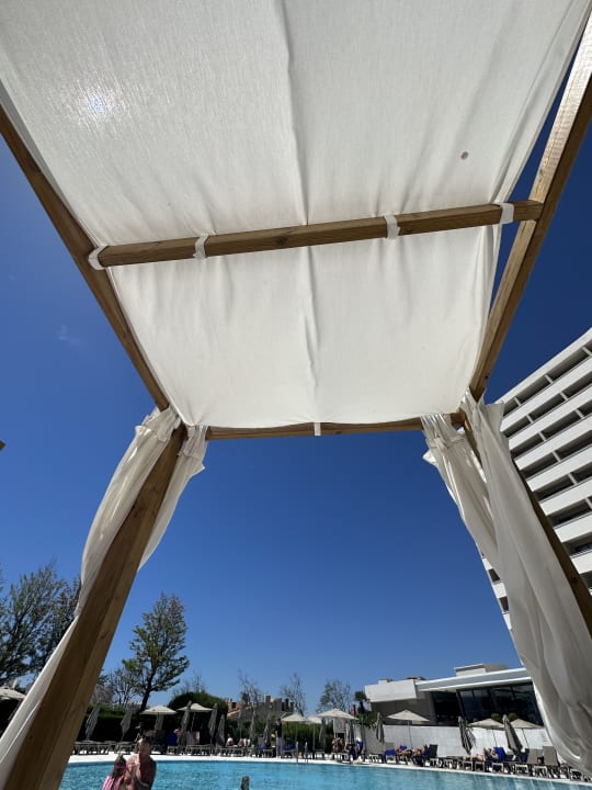 Pool Jupiter Albufeira Hotel