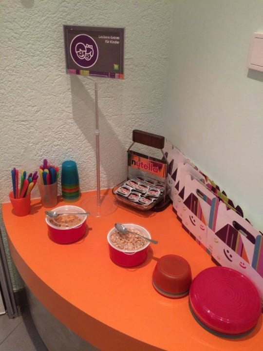 Frühstücksbüffet (Kinderecke) ibis Styles Hotel Speyer