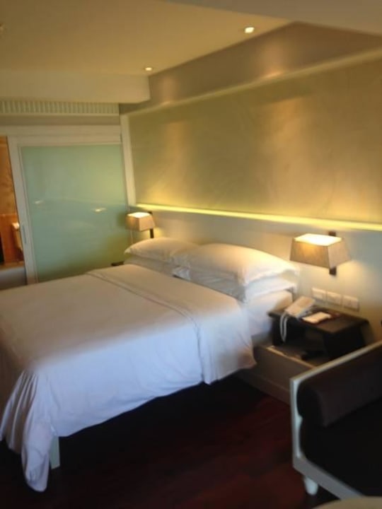 Bett Sheraton Samui Resort