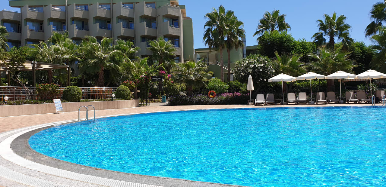 Pool VONRESORT ELITE