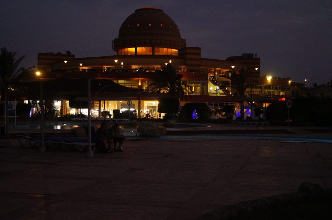 Außenansicht Malikia Resort Abu Dabbab