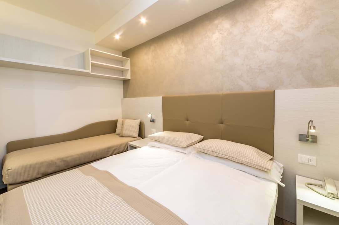 Zimmer Hotel Touring