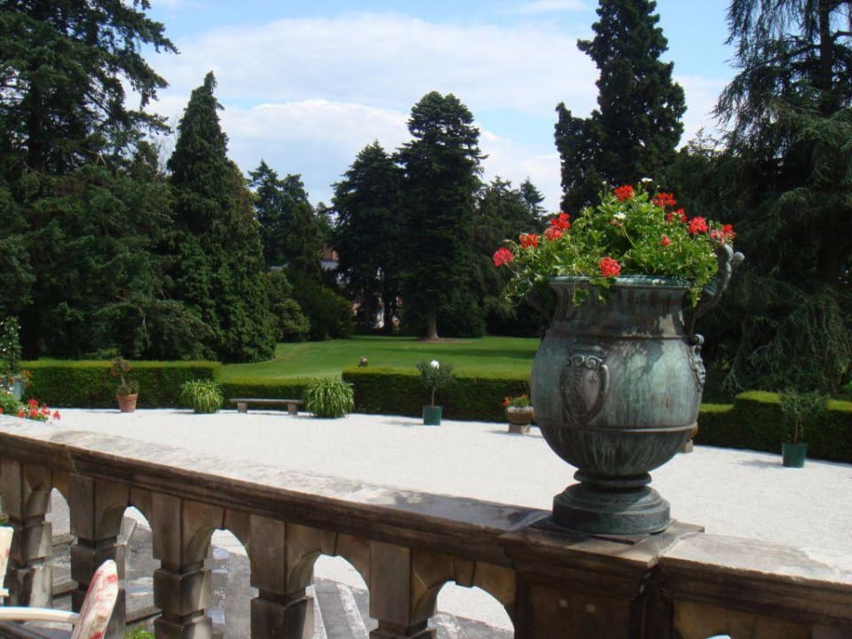 Gartenblick Schlosshotel Kronberg