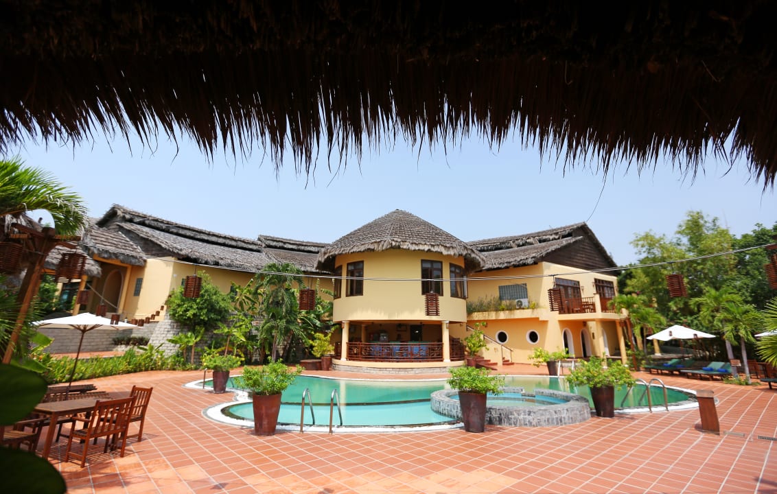 Außenansicht White Sands Resort
