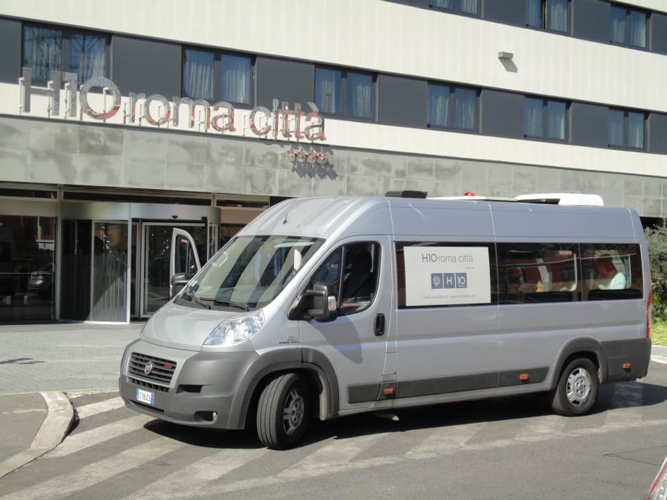 Hotelshuttle Hotel H10 Roma Città