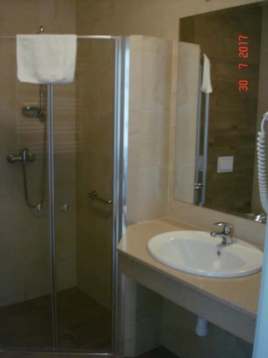 Łazienka Nowy Zdrój - Centrum Zdrowia i Wypoczynku