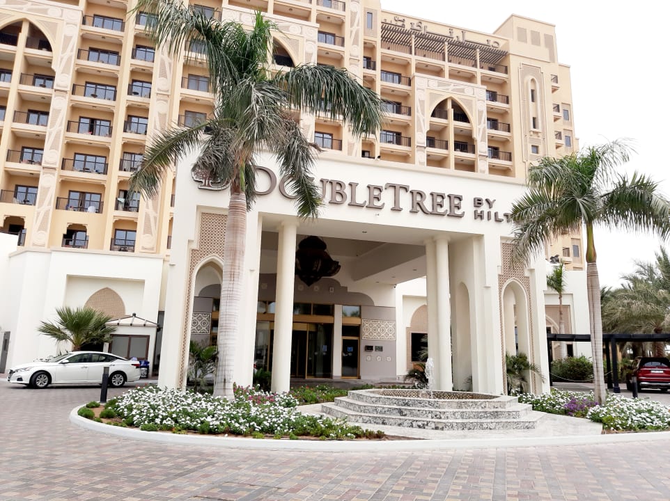 Außenansicht DoubleTree by Hilton Resort & Spa Marjan Island
