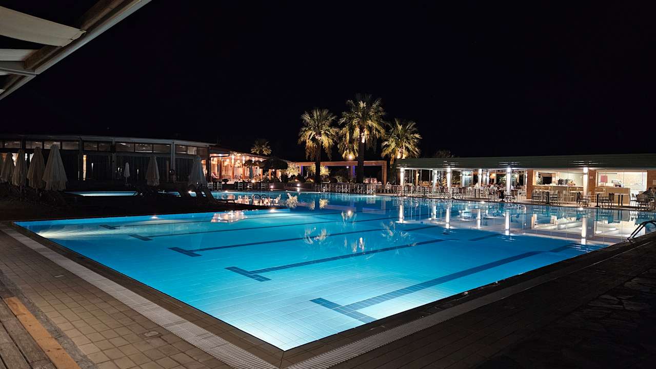 Pool alltoura Club Hotel Poseidon Palace