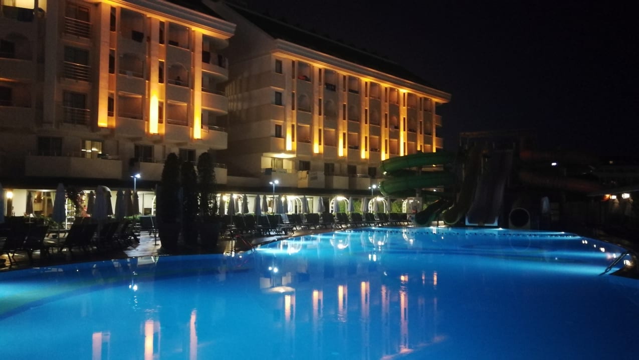 Pool Calimera Hane Garden