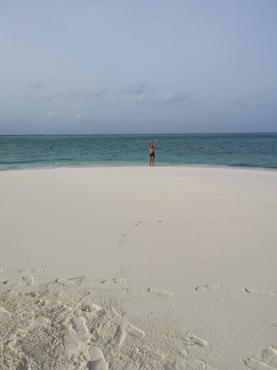 Strand Cinnamon Velifushi Maldives - Free One-Way Speedboat and 02 Kids Under 12 Stay & Dine Free