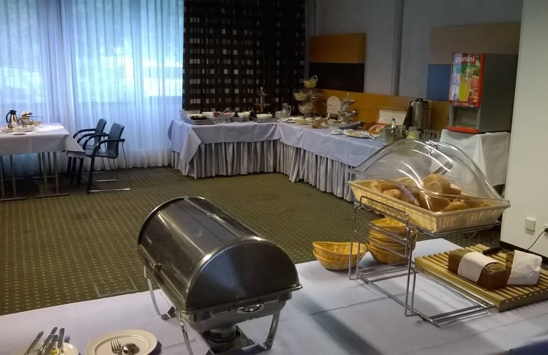 Frühstücksbuffet Nebenraum SEEhotel Friedrichshafen