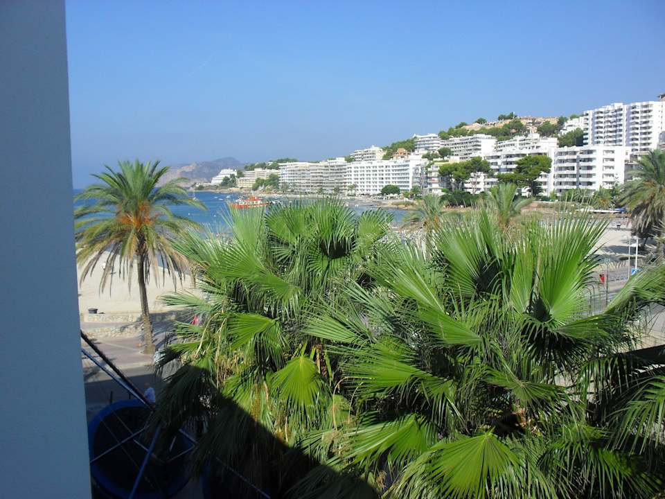 Ausblick vom Balkon zur rechten Seite H10 Casa del Mar