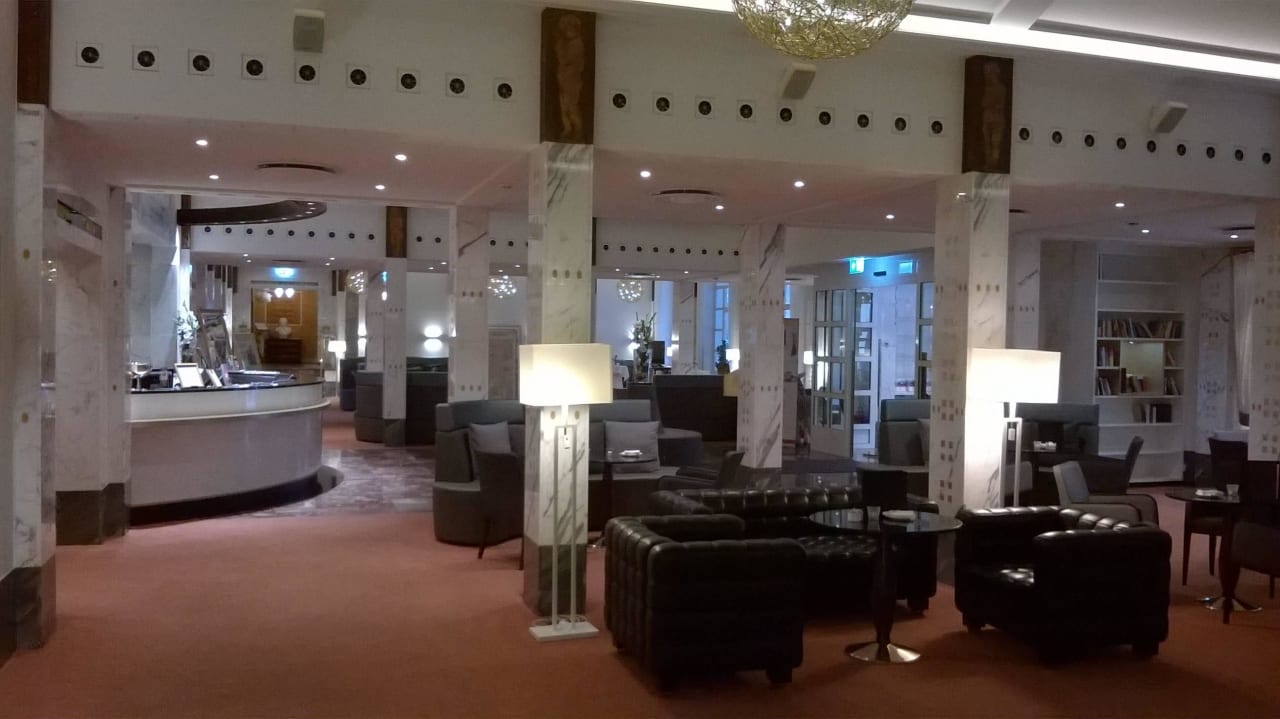 Lobby / Rezeption Steigenberger Hotel & Spa Bad Pyrmont