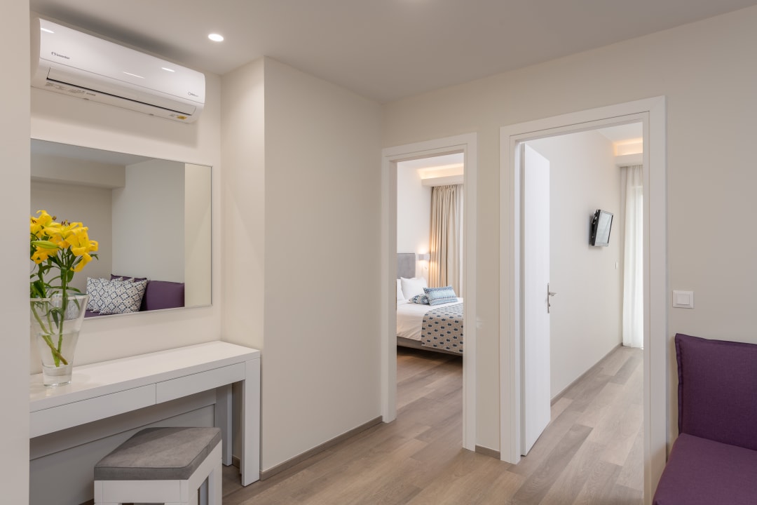 Zimmer Bio Suites Hotel