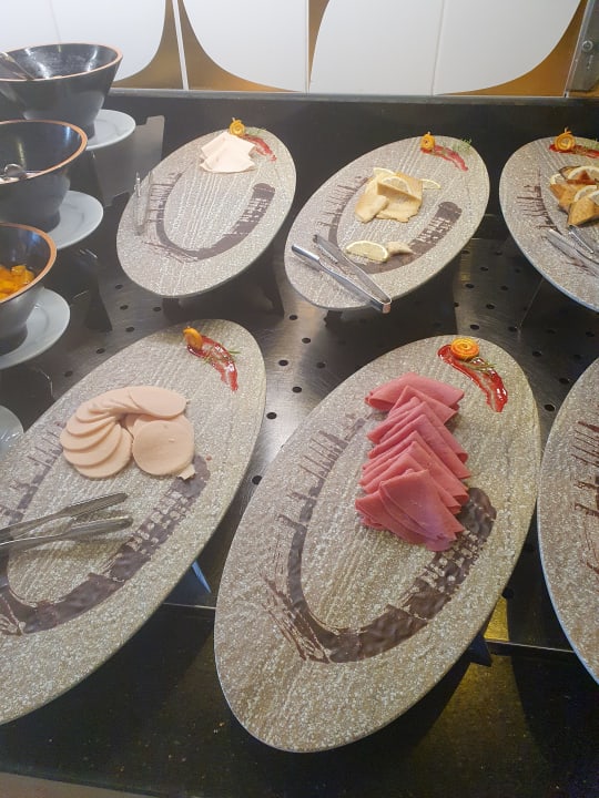 Gastro Xanadu Resort Hotel