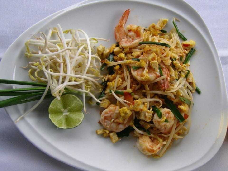 Thai Cooking - Gebratene Nudeln mit Krabben Khaolak Laguna Resort