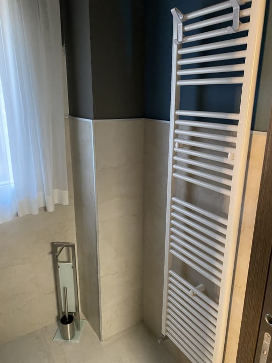 Zimmer K Modern Hotel