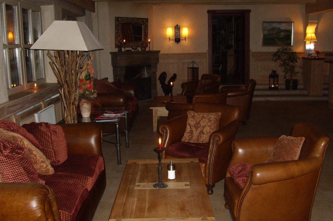 Empfang Wellnesshotel Urihof