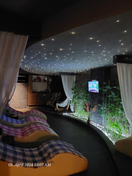 Sport & Freizeit Hawaii Suite Beach Hotel