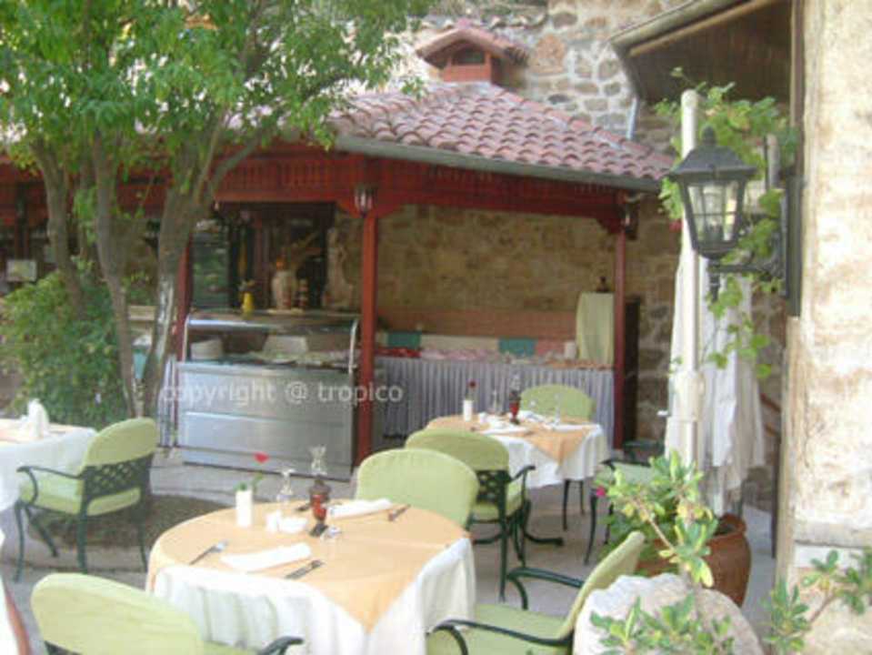 Buffet Dogan Hotel by Prana Hotels & Resorts