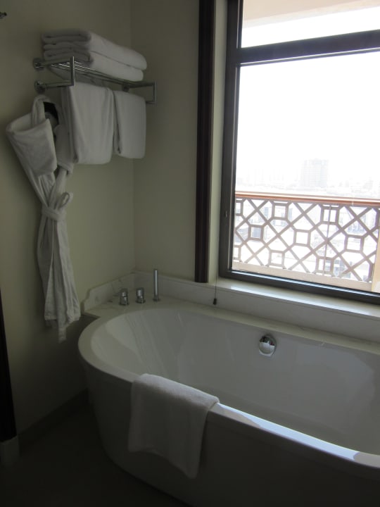 Zimmer Ajman Saray, a Luxury Collection Resort