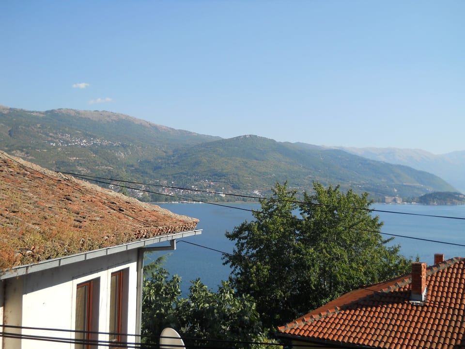 Uitzicht vanuit appartemen top het Ohrid meer Apartments Bache