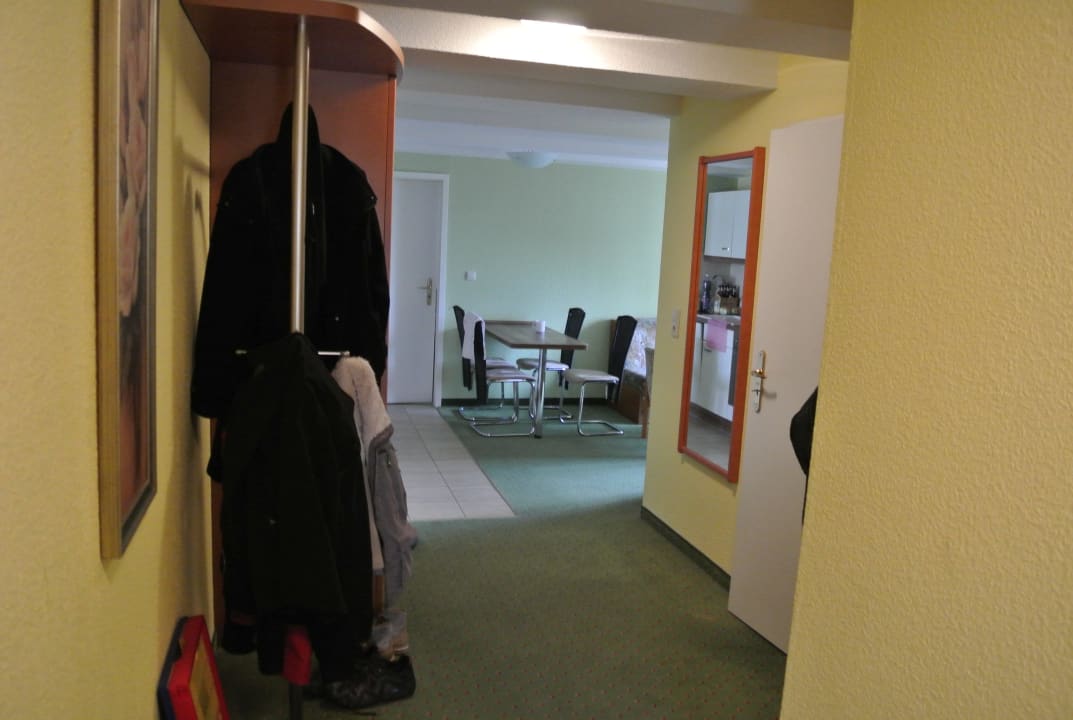 Blick von Eingangstür in Wohnung Hotel Garni Villa Meeresgruss