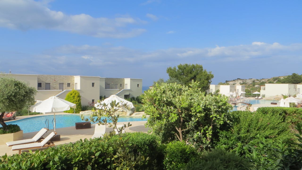Von unserem Balkon zum Pool I SENTIDO Port Royal Villas & Spa