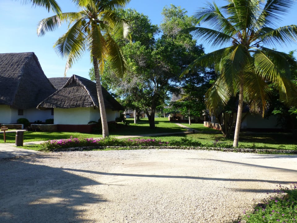 Garten Karafuu Beach Resort & Spa