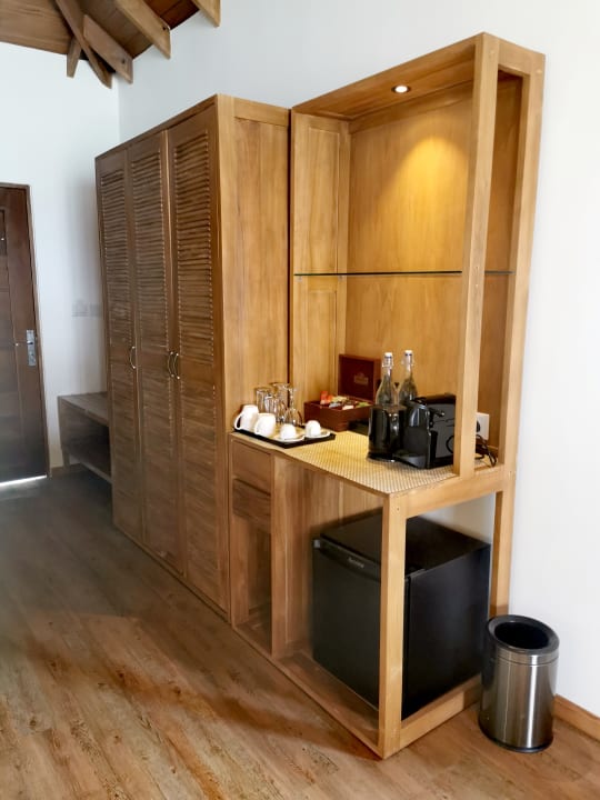 Zimmer Reethi Faru Resort