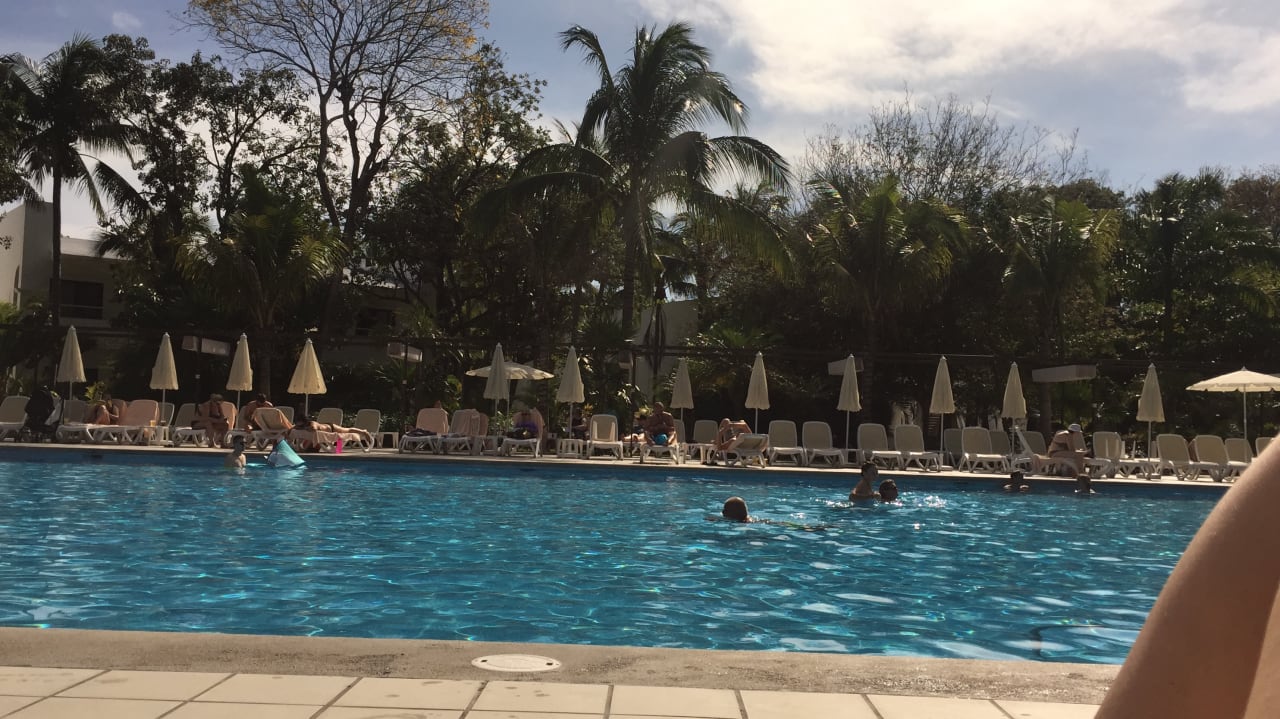 Pool Hotel Riu Tequila