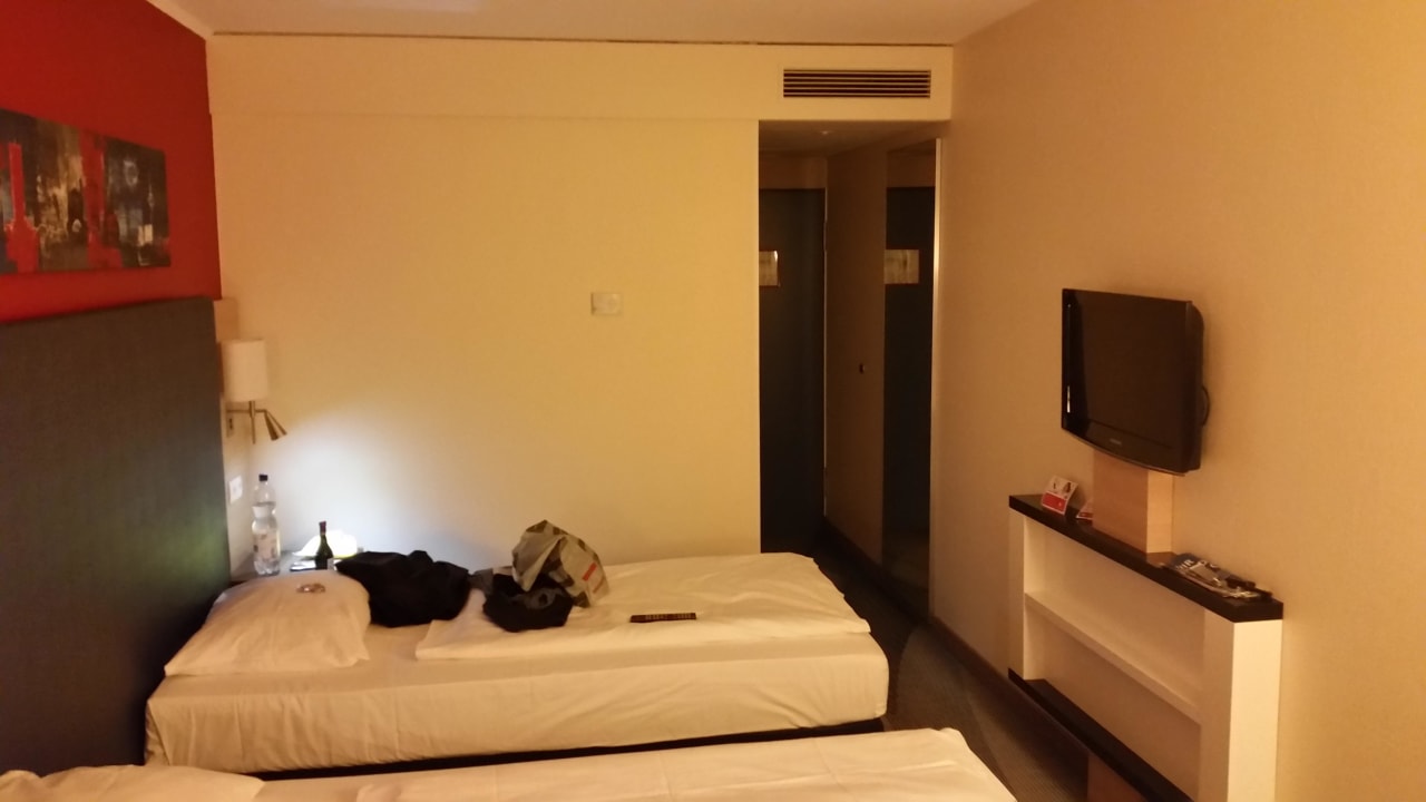 Hotelzimmer  H+ Hotel Köln Brühl