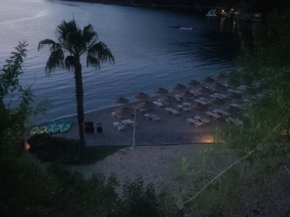 Abend Hillside Beach Club