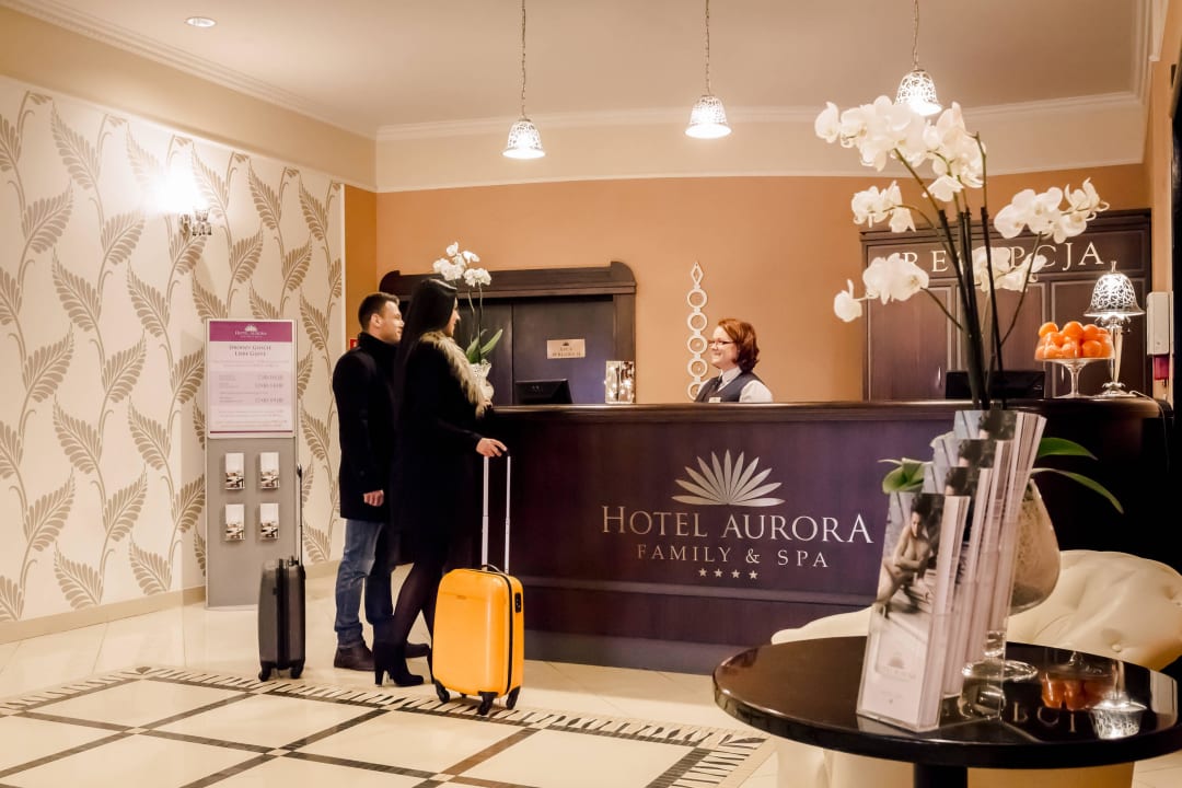 Recepcja Hotel Aurora Family & SPA
