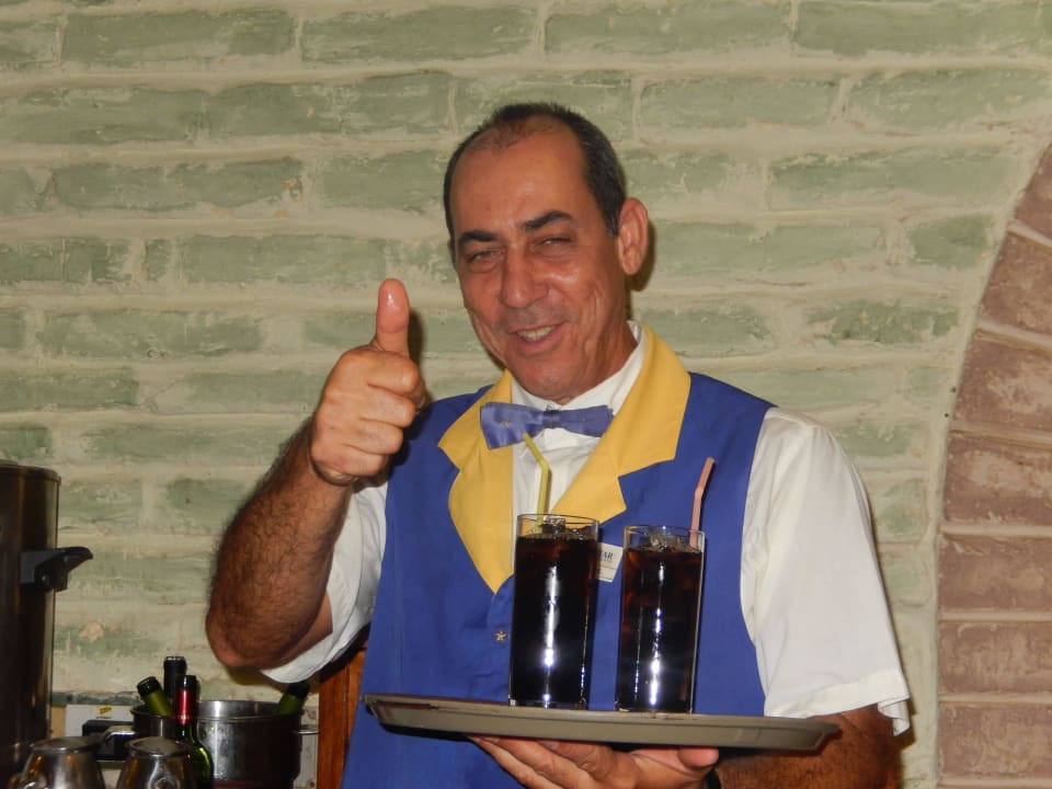 Manuel ein super Kellner Iberostar Origin Taínos