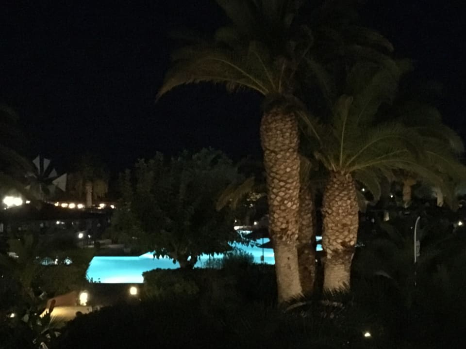 Pool Anissa Beach & Village