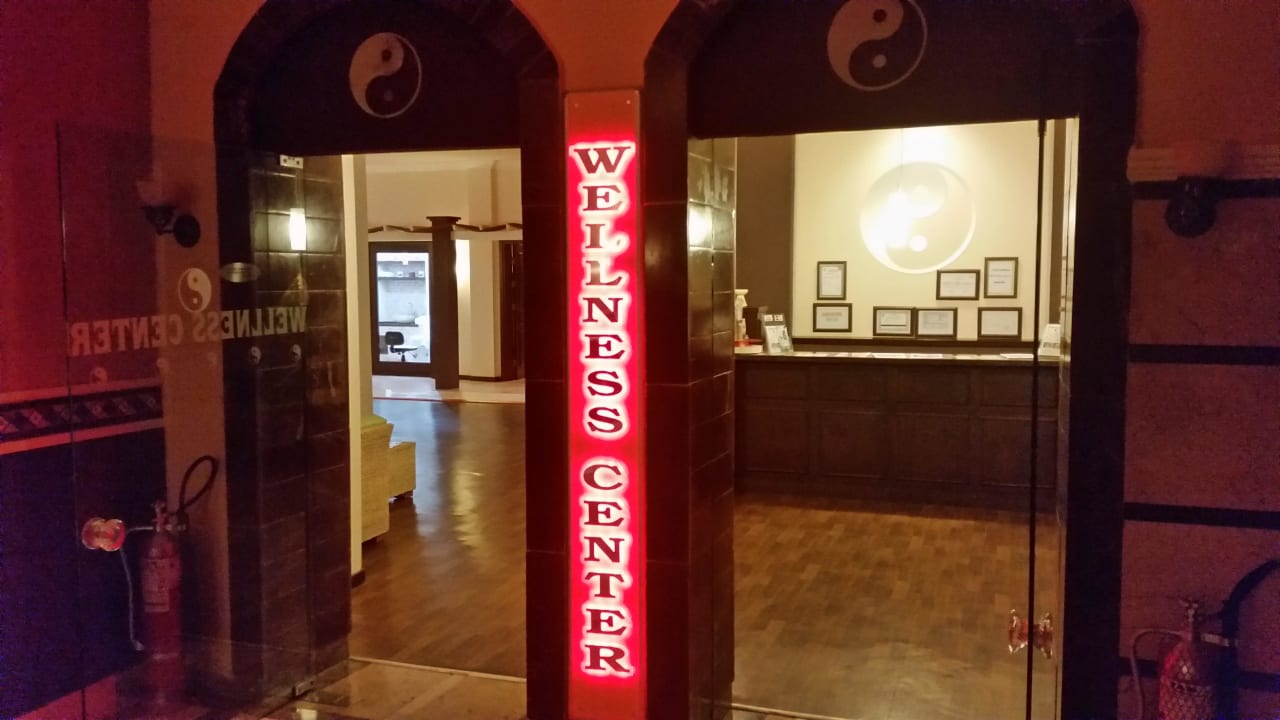 Wellness-Center Club Grand Side