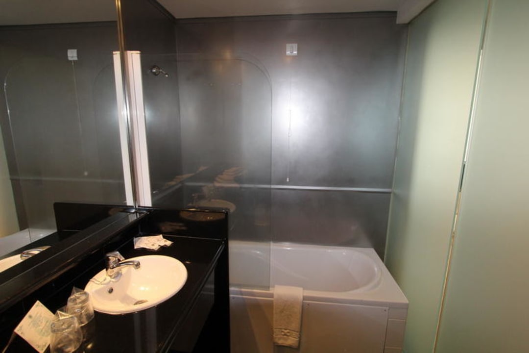 Bad Hotel Ponta Delgada