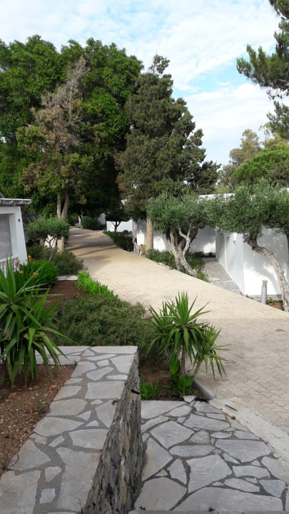 Außenansicht Hotel Kakkos Bay