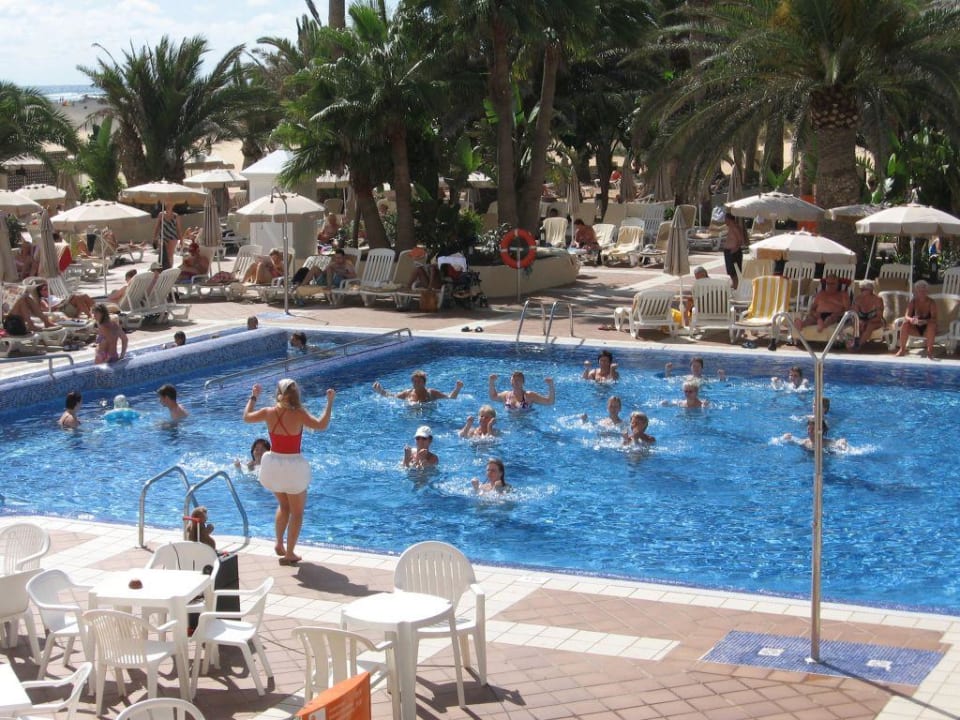 Wassergymnastik Hotel Riu Oliva Beach Resort