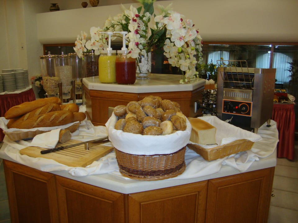 Frühstück Hotel Ariadne Beach