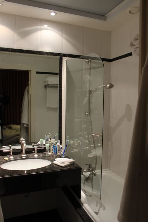 Łazienka Hotel Elysees Regencia